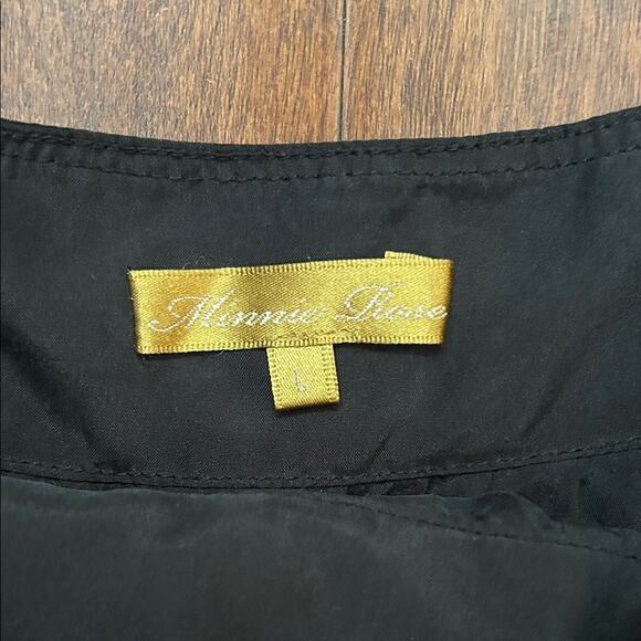 Minnie Rose 100% Silk Black Tank Top, Size Large - Picture 2 of 7